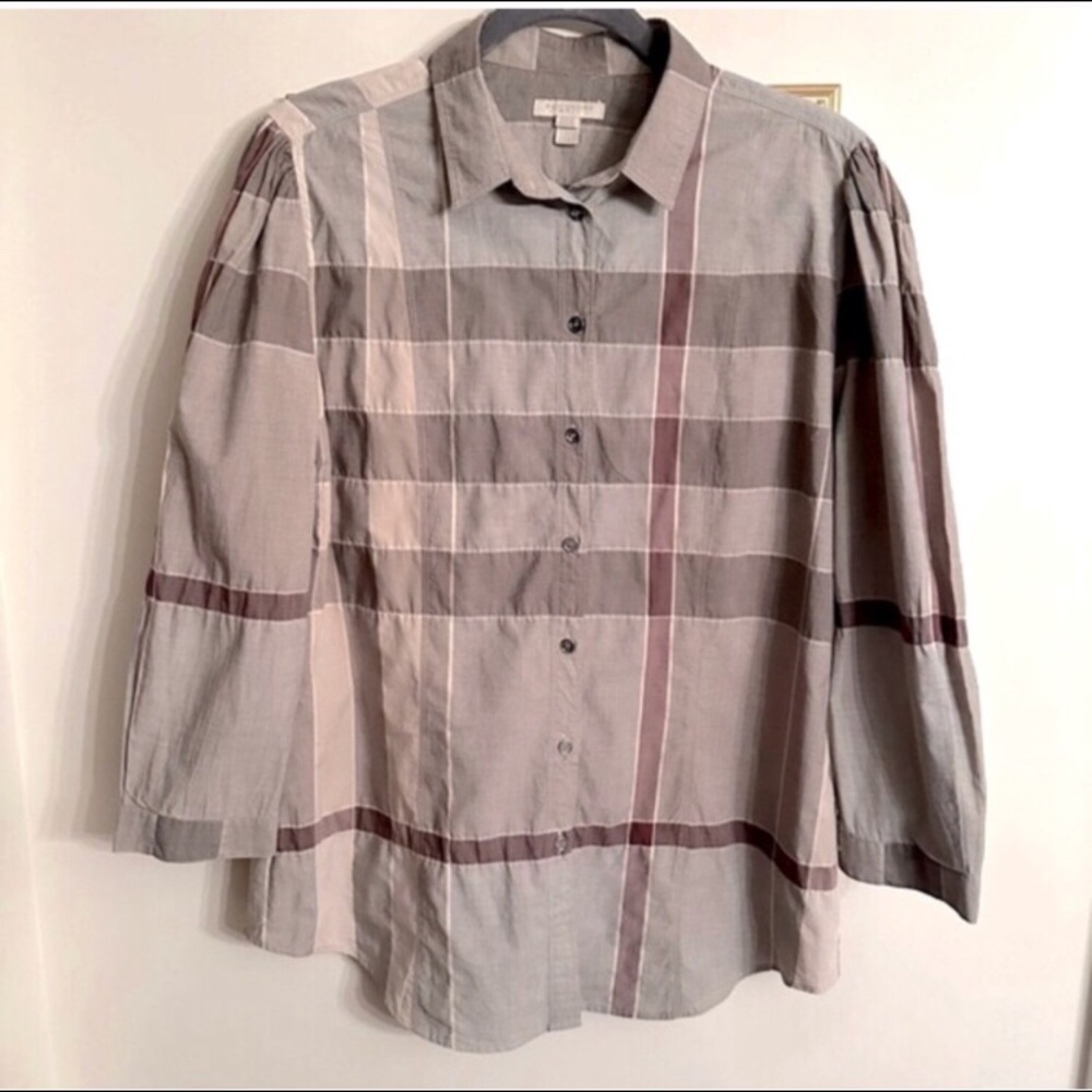 💯%  Burberry Brit Shirt